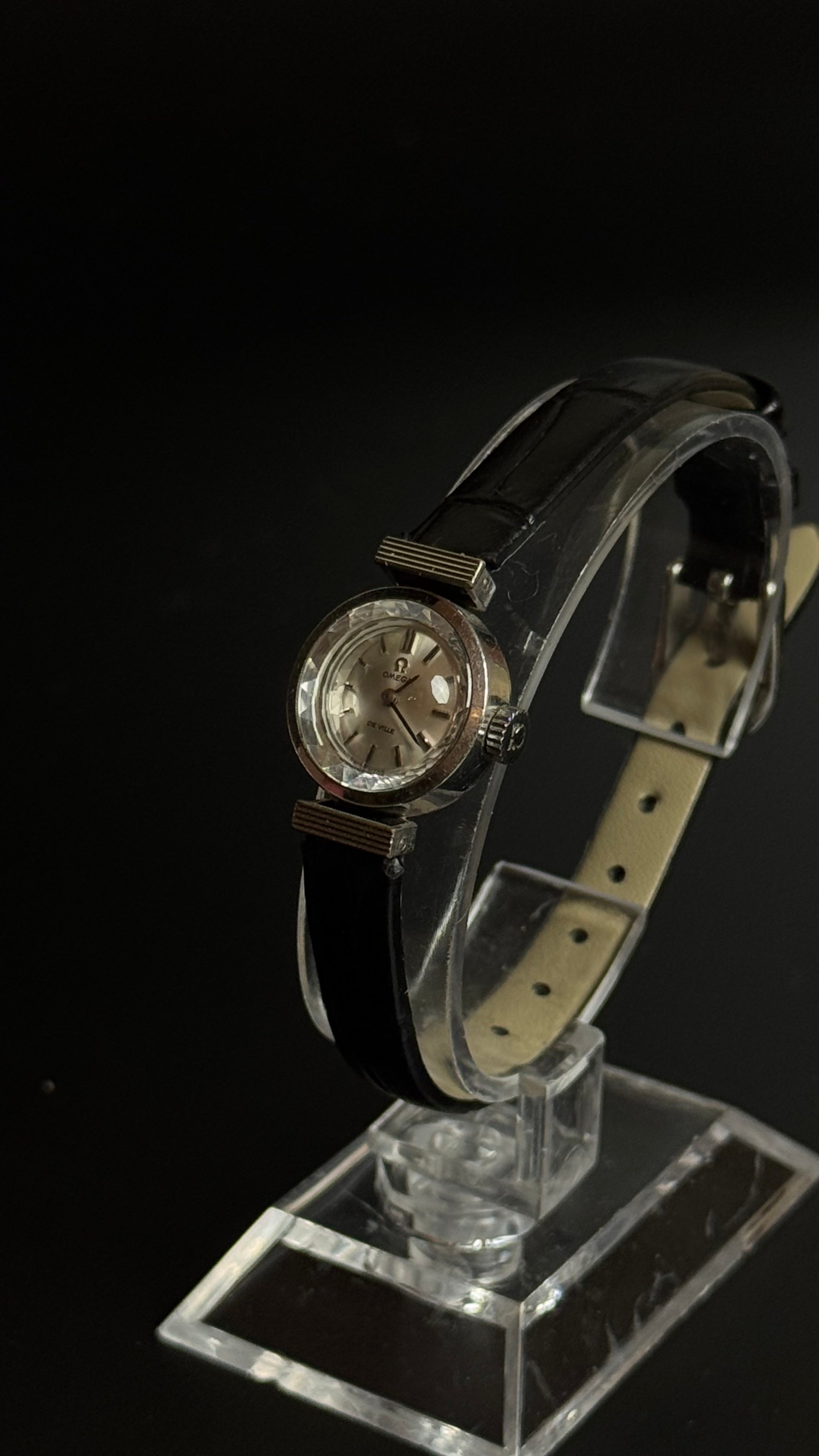 OMEGA DE VILLE COCKTAIL