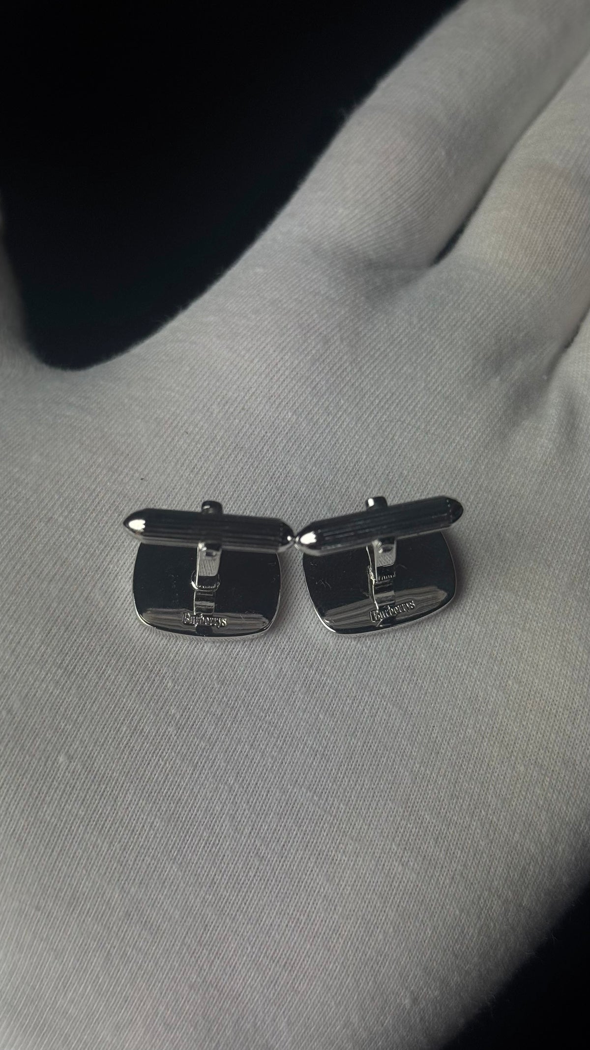 Burberry – spinki do mankietów + spinka do krawata