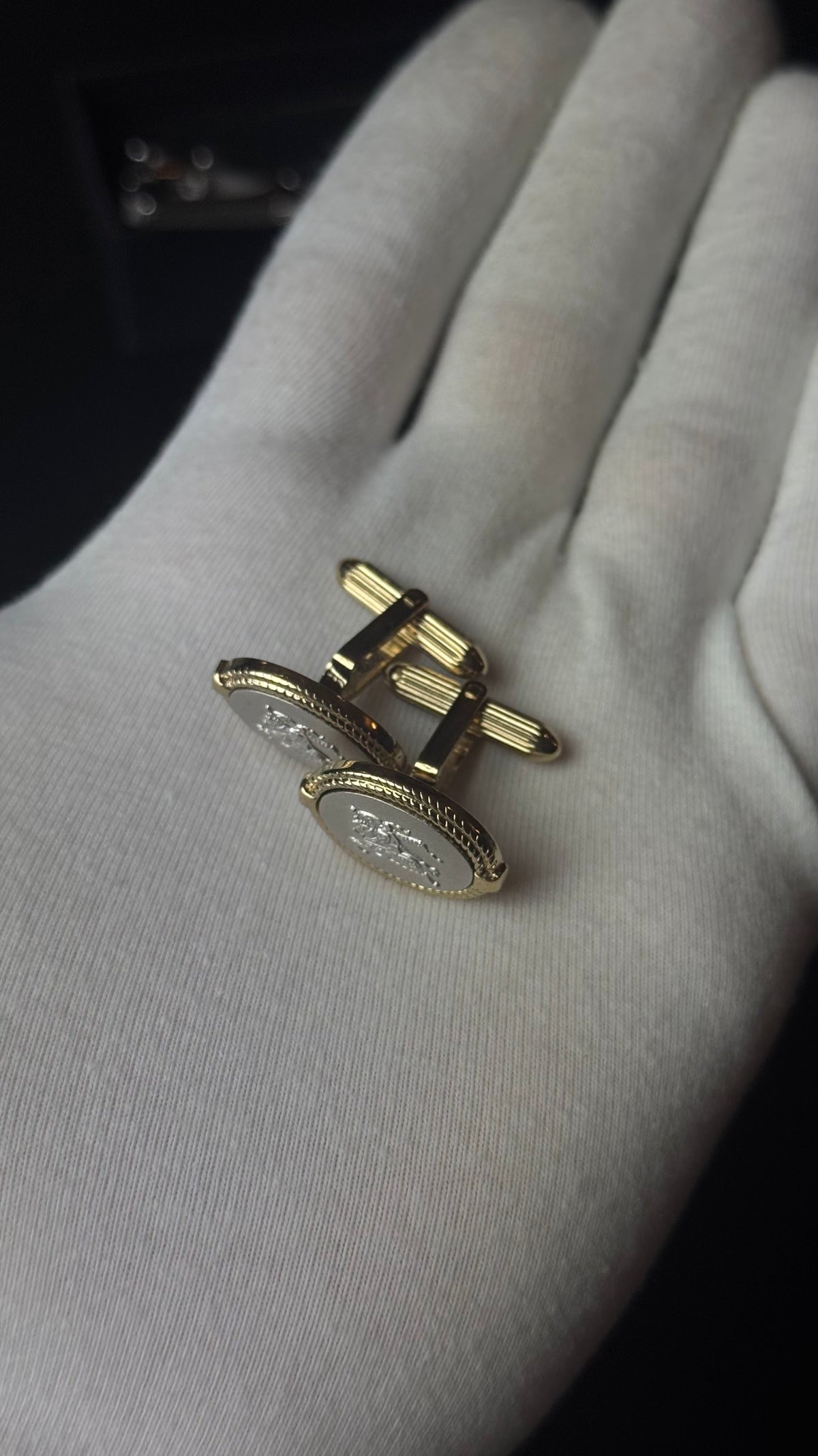 Burberry – spinki do mankietów + spinka do krawata