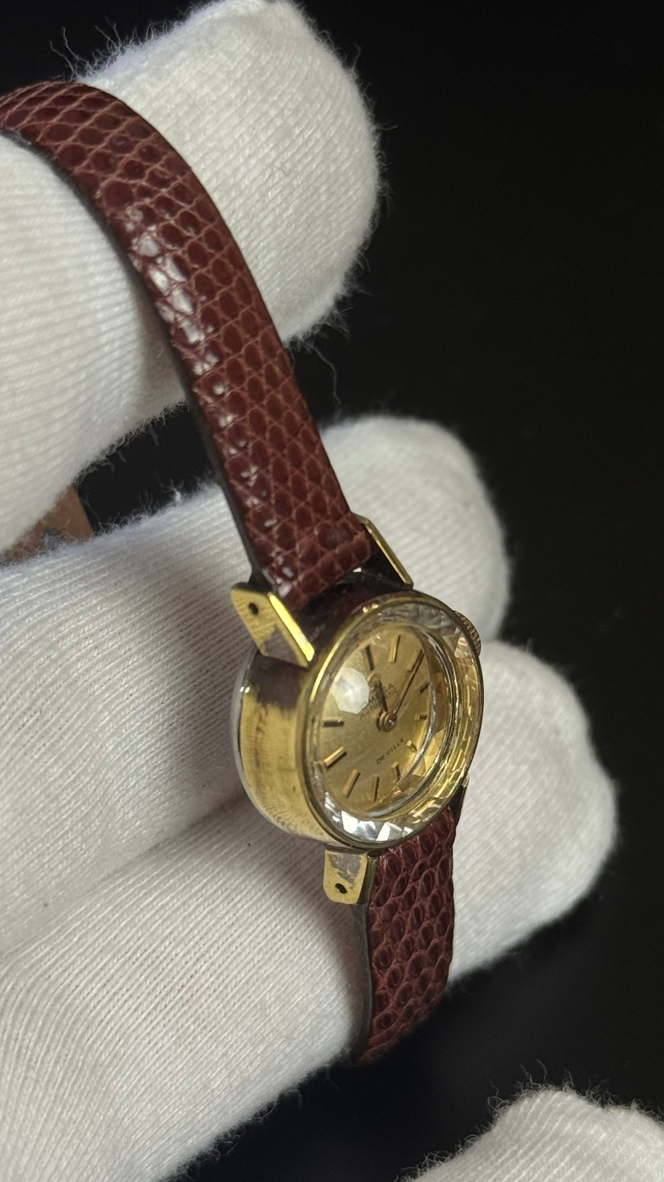 Zegarek koktajlowy Omega De Ville Automatic