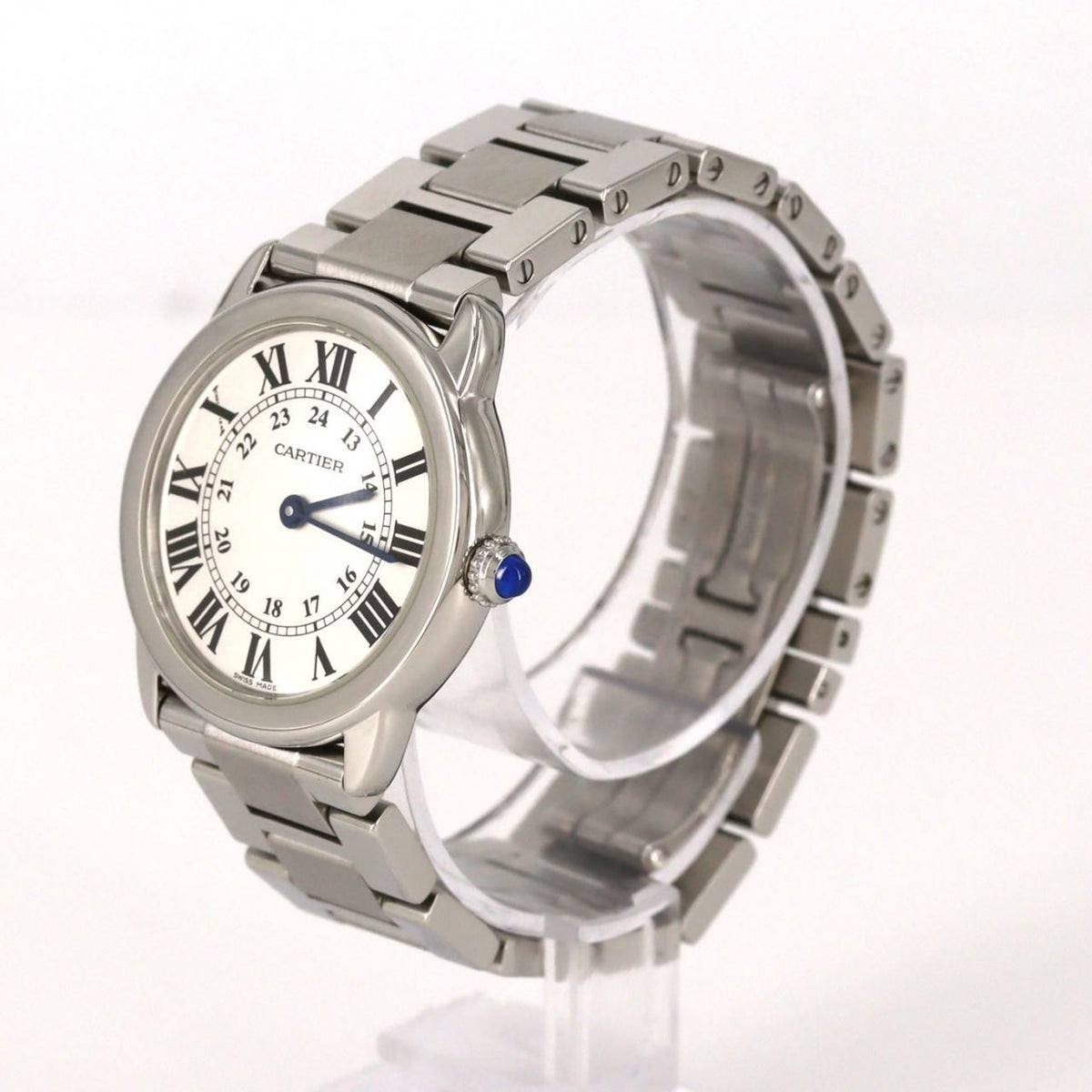 Cartier Ronde Solo SM W6701004 – srebrna tarcza z rzymskimi cyframi, stalowa bransoleta
