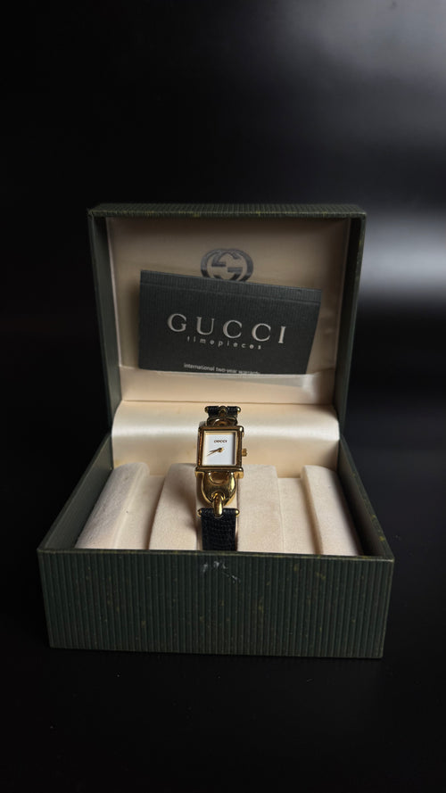 Gucci 1800L Vintage Zegarek Damski Gold Tone