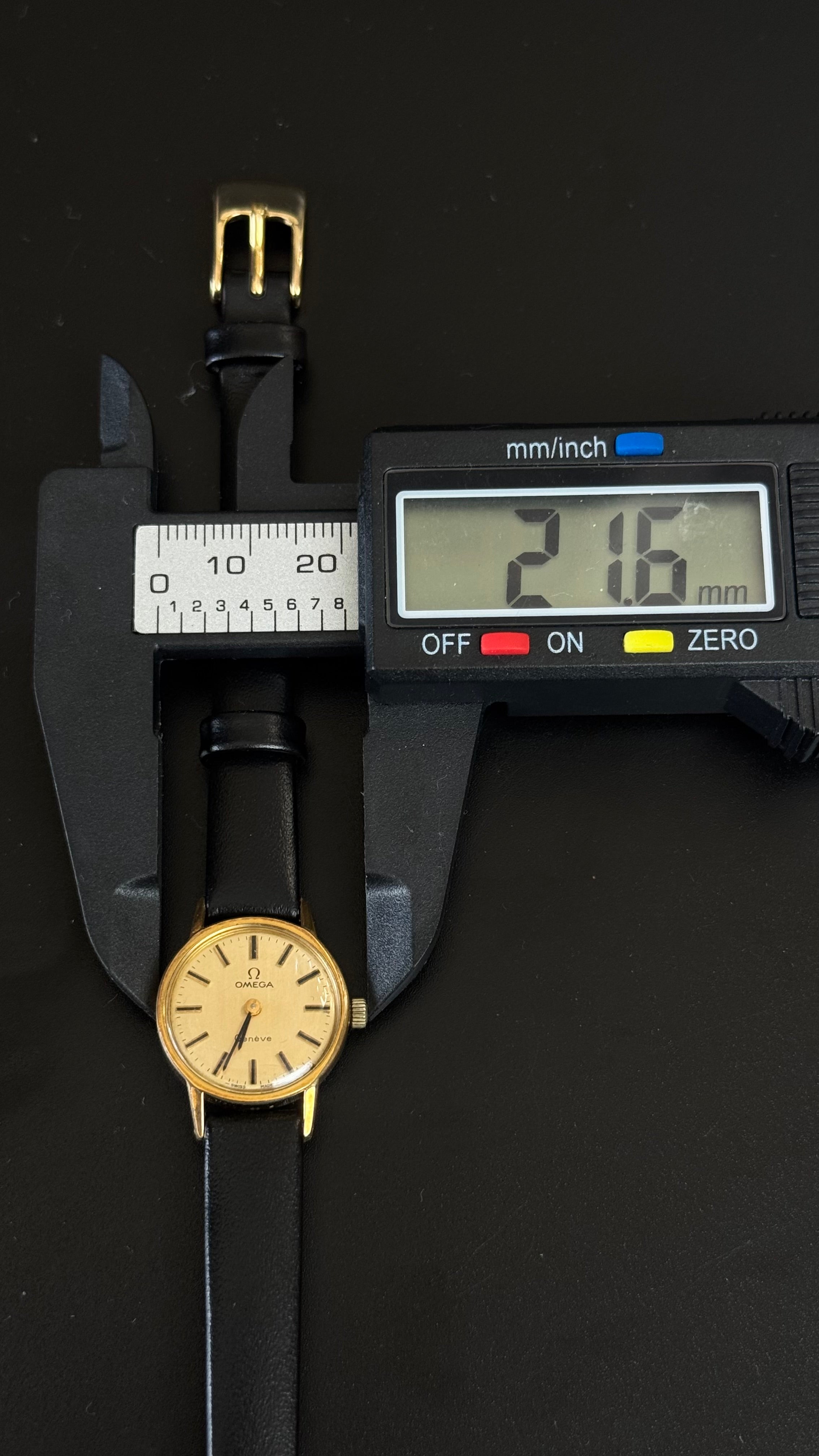 Omega Genève Manual