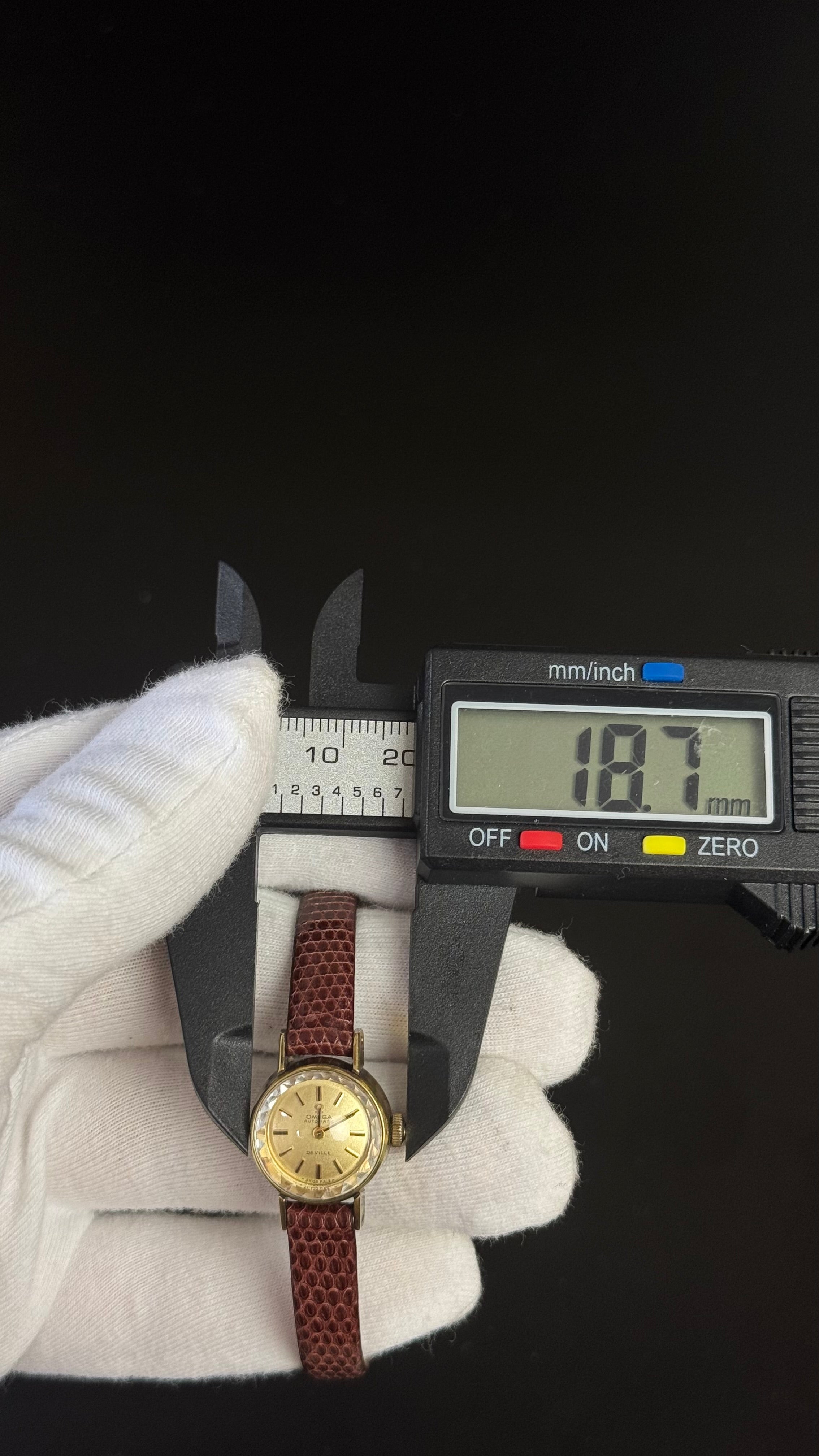 Zegarek koktajlowy Omega De Ville Automatic