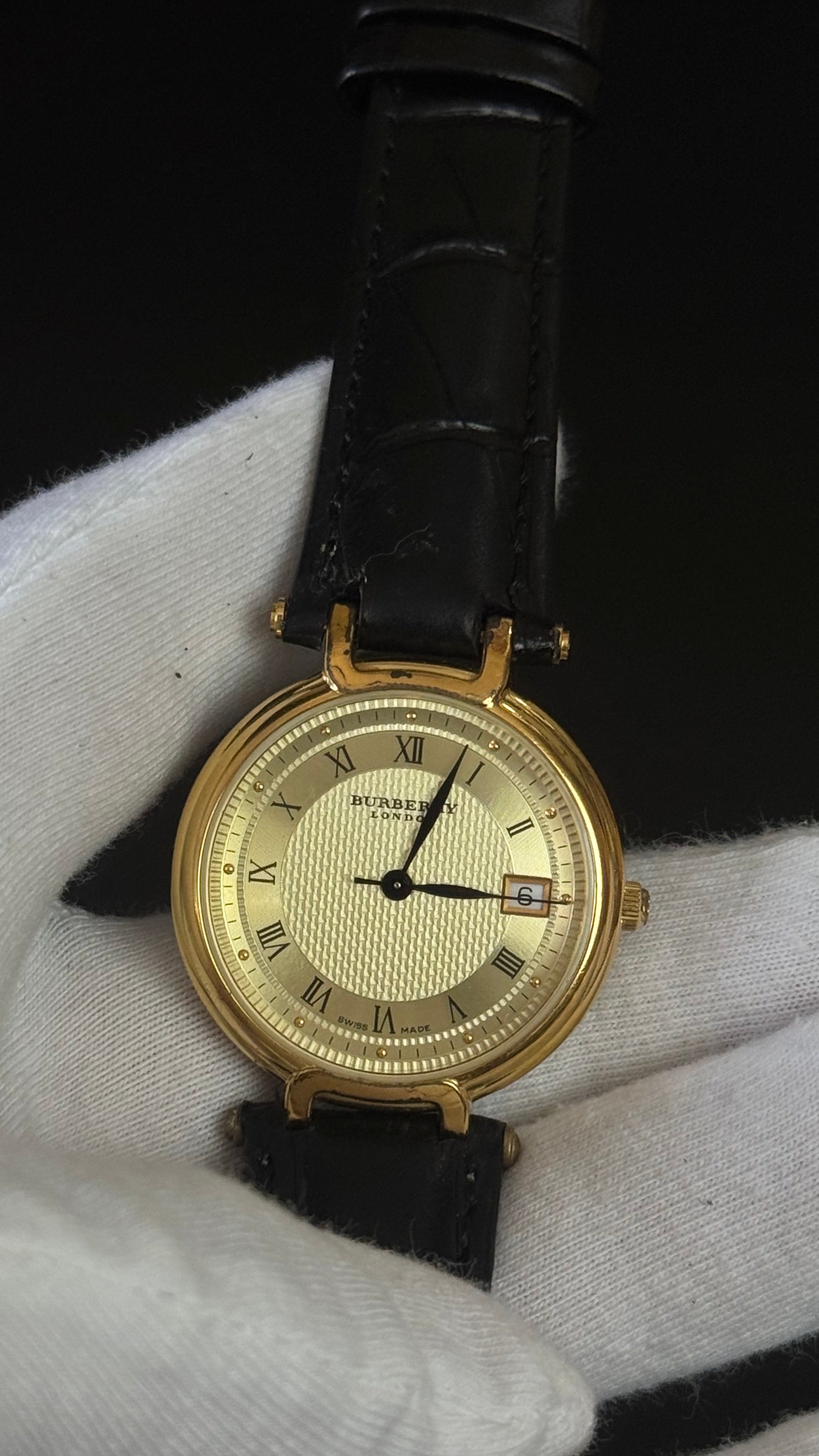 Vintage Burberry 11300G Quartz