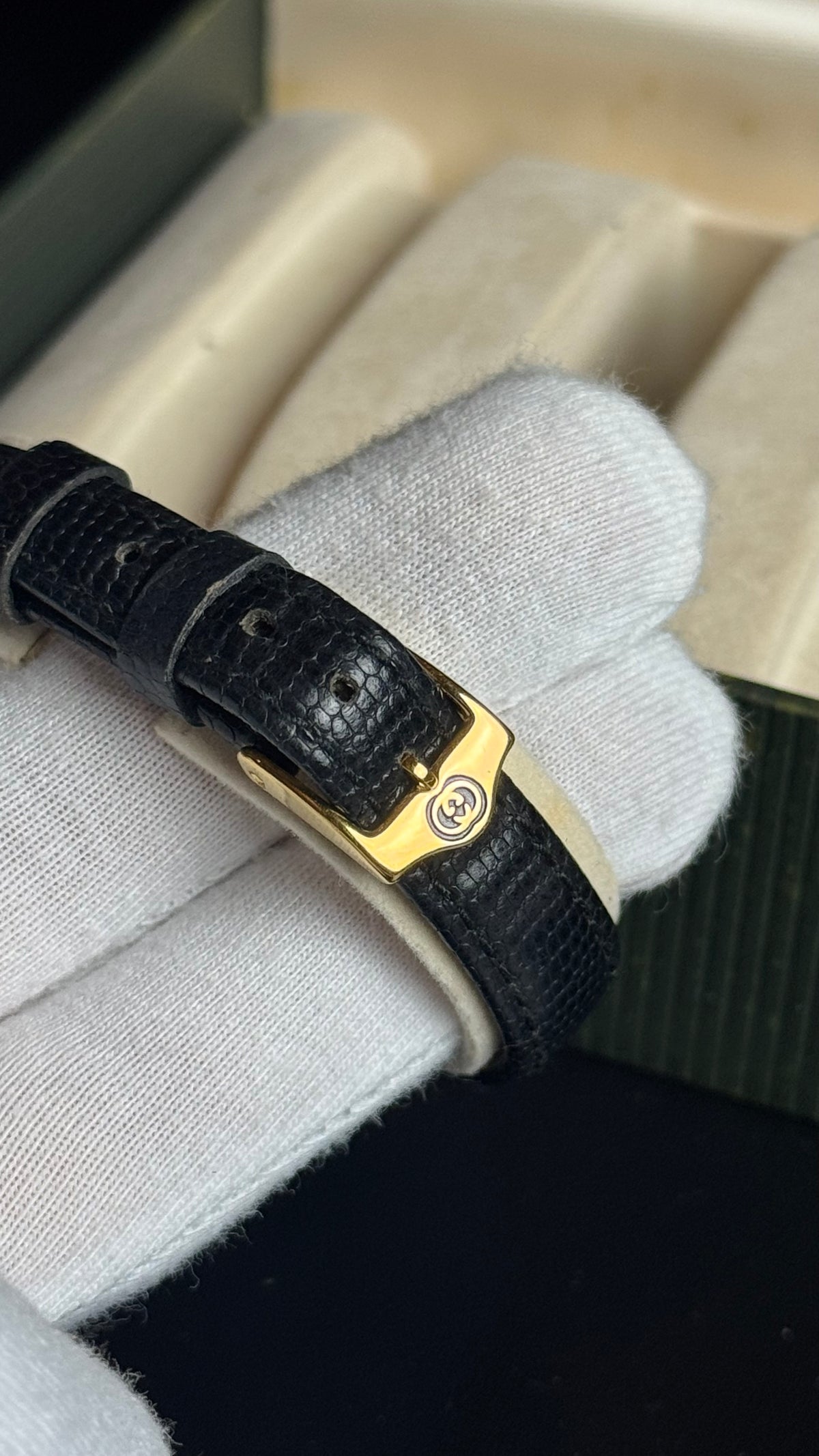 Gucci 1800L Vintage Zegarek Damski Gold Tone