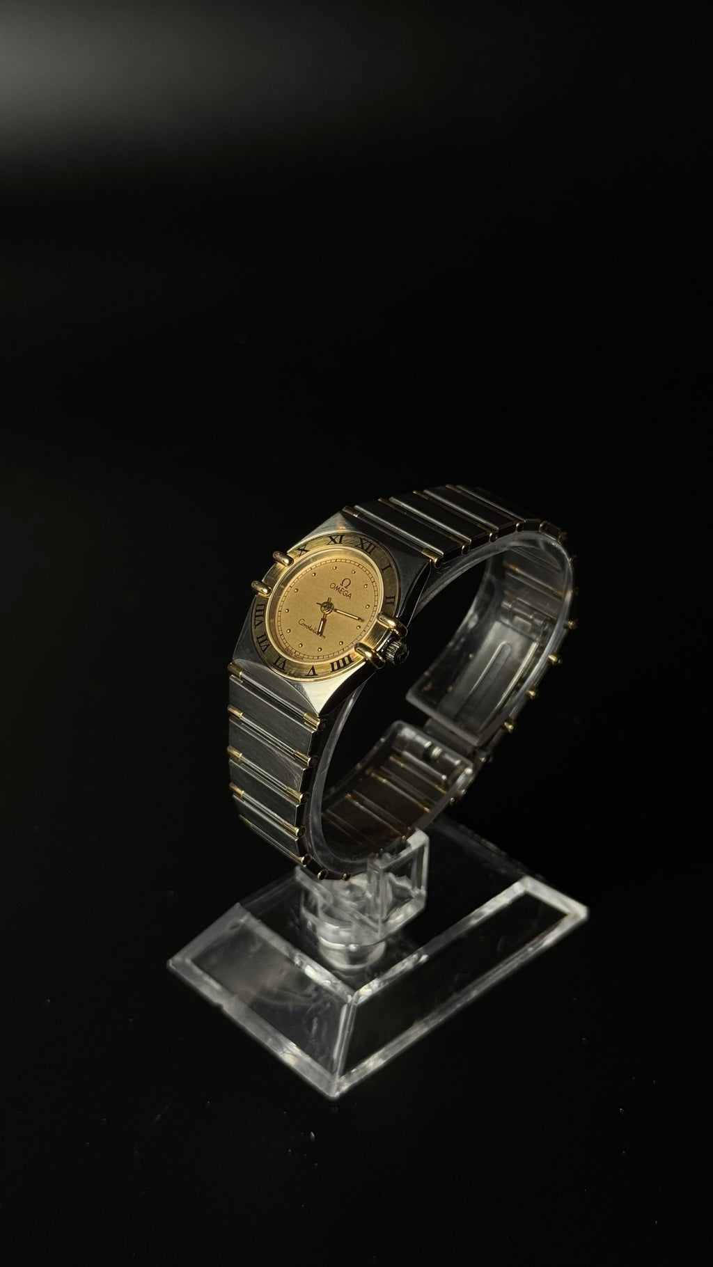 Omega Constellation – złota tarcza, srebrno-złota bransoleta
