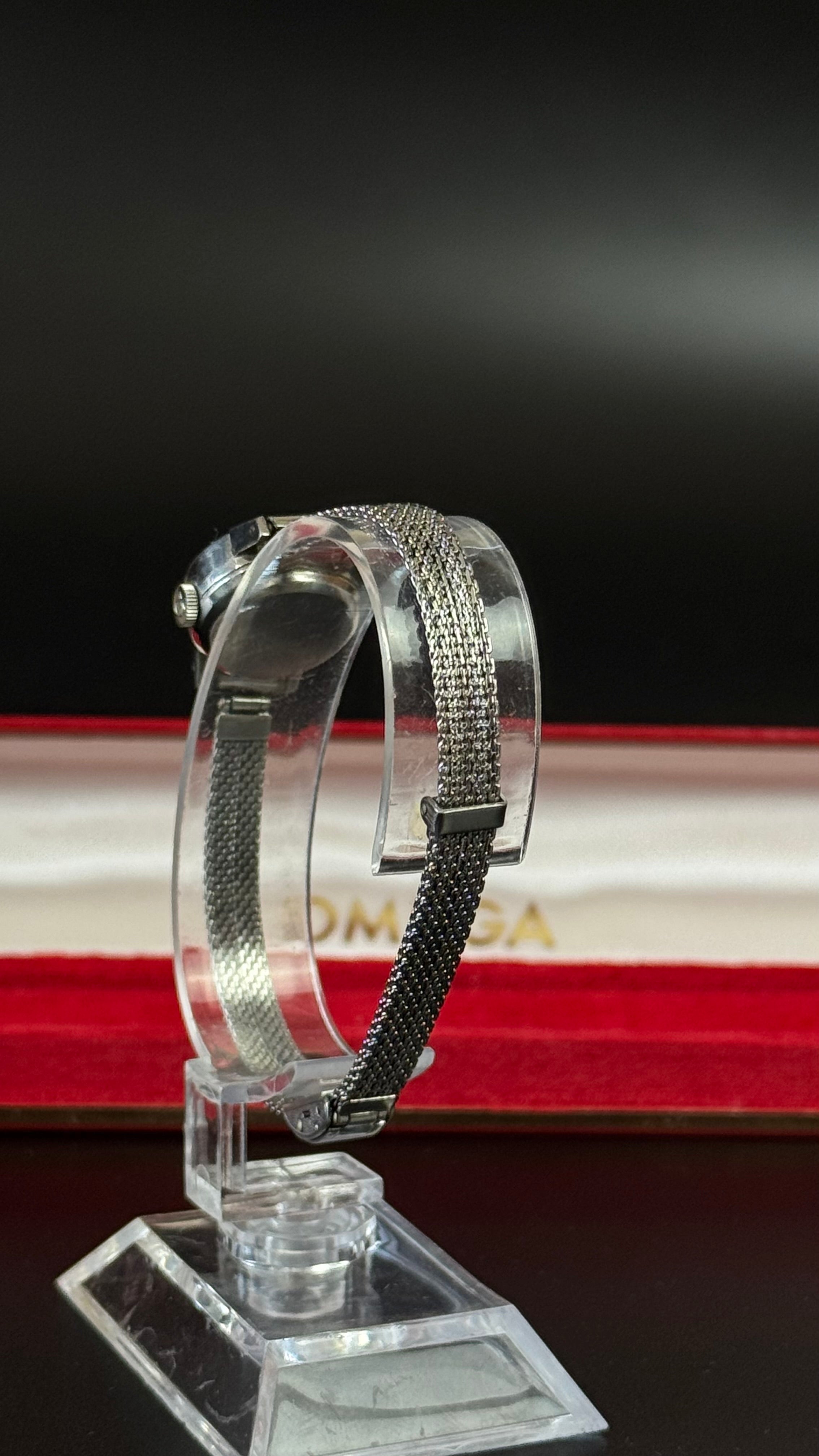 Omega vintage zegarek koktajlowy mechaniczna