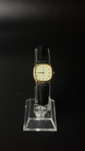 Omega De Ville – kremowa tarcza, cyfry rzymskie