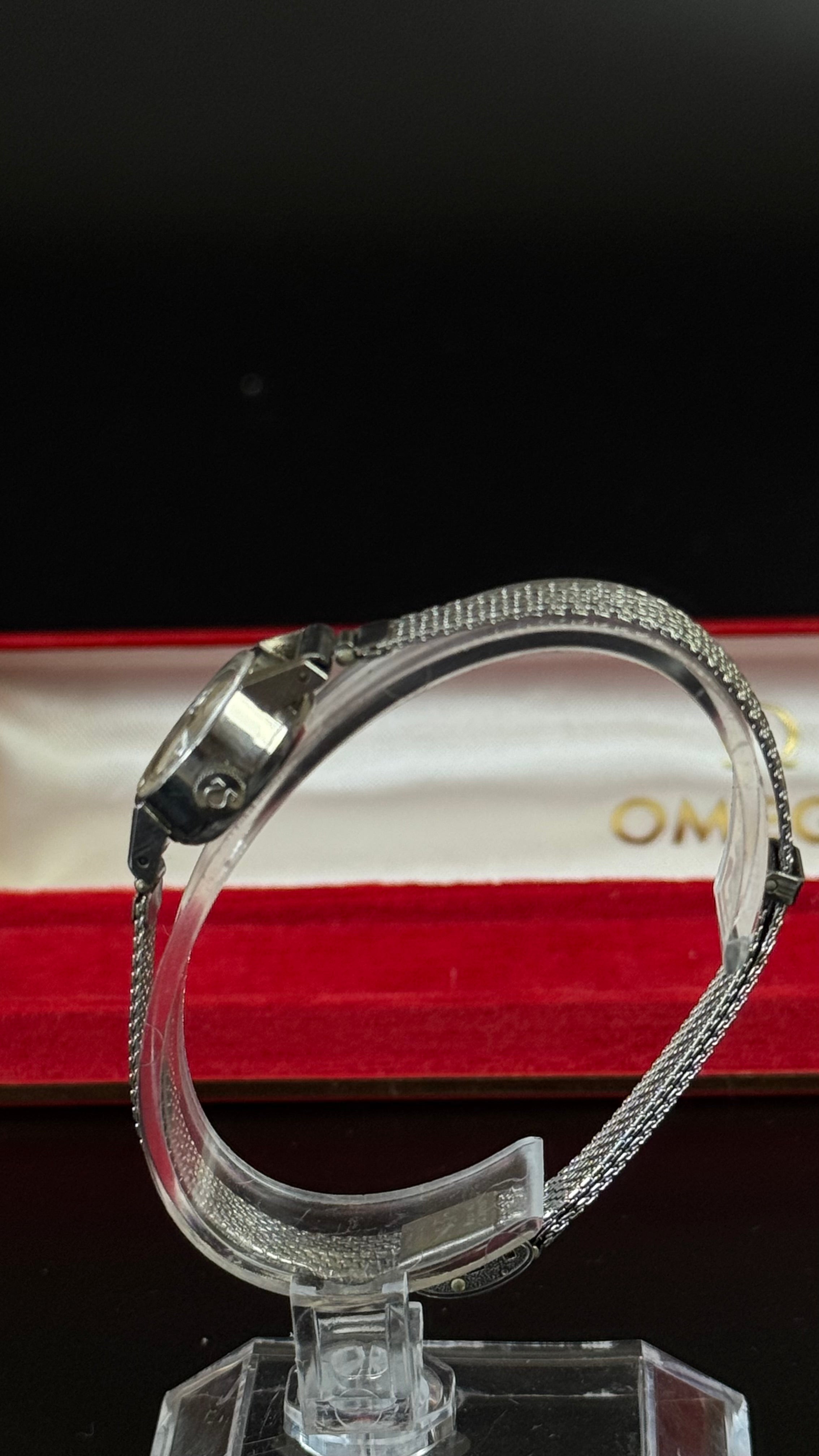 Omega vintage zegarek koktajlowy mechaniczna