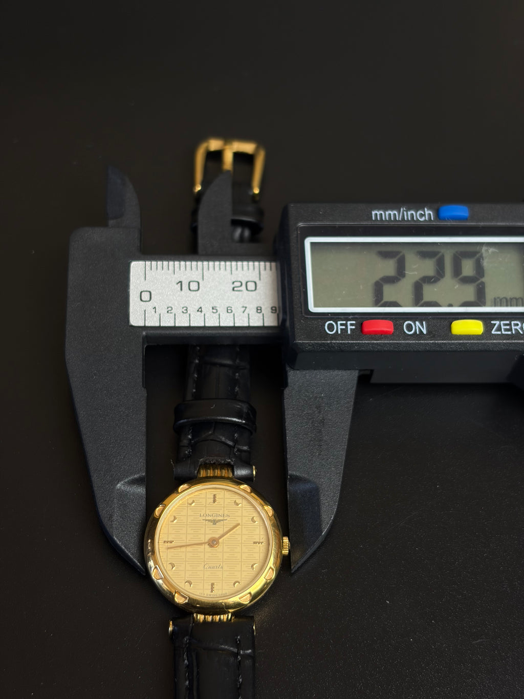 Longines Quartz Vintage Gold-Tone 23 mm