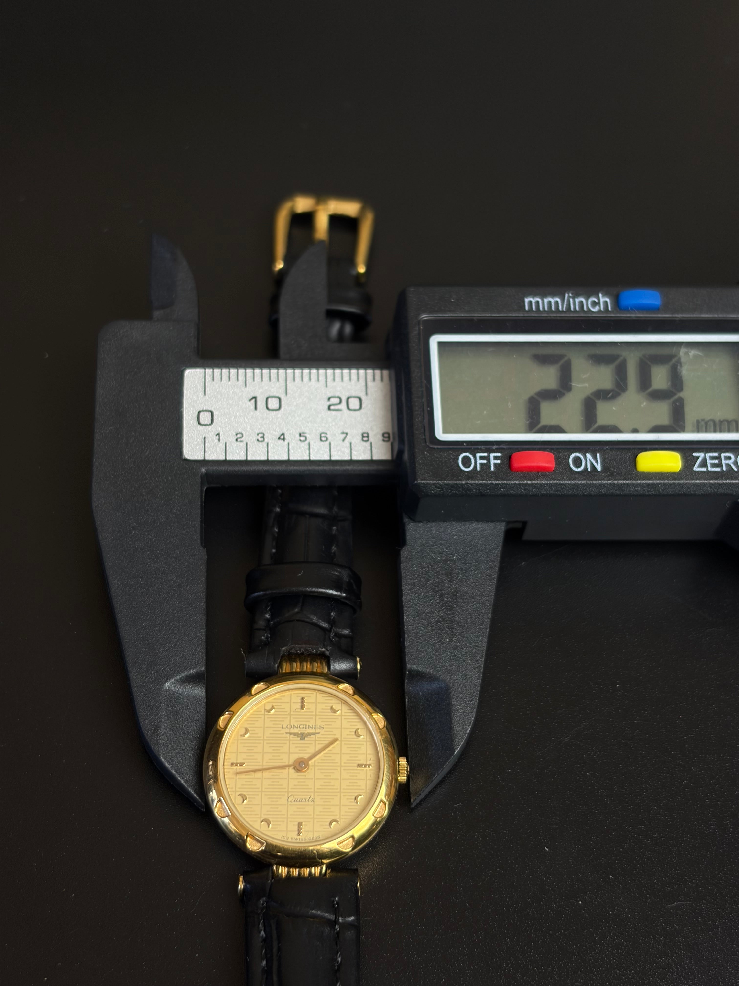 Longines Quartz Vintage Gold-Tone 23 mm