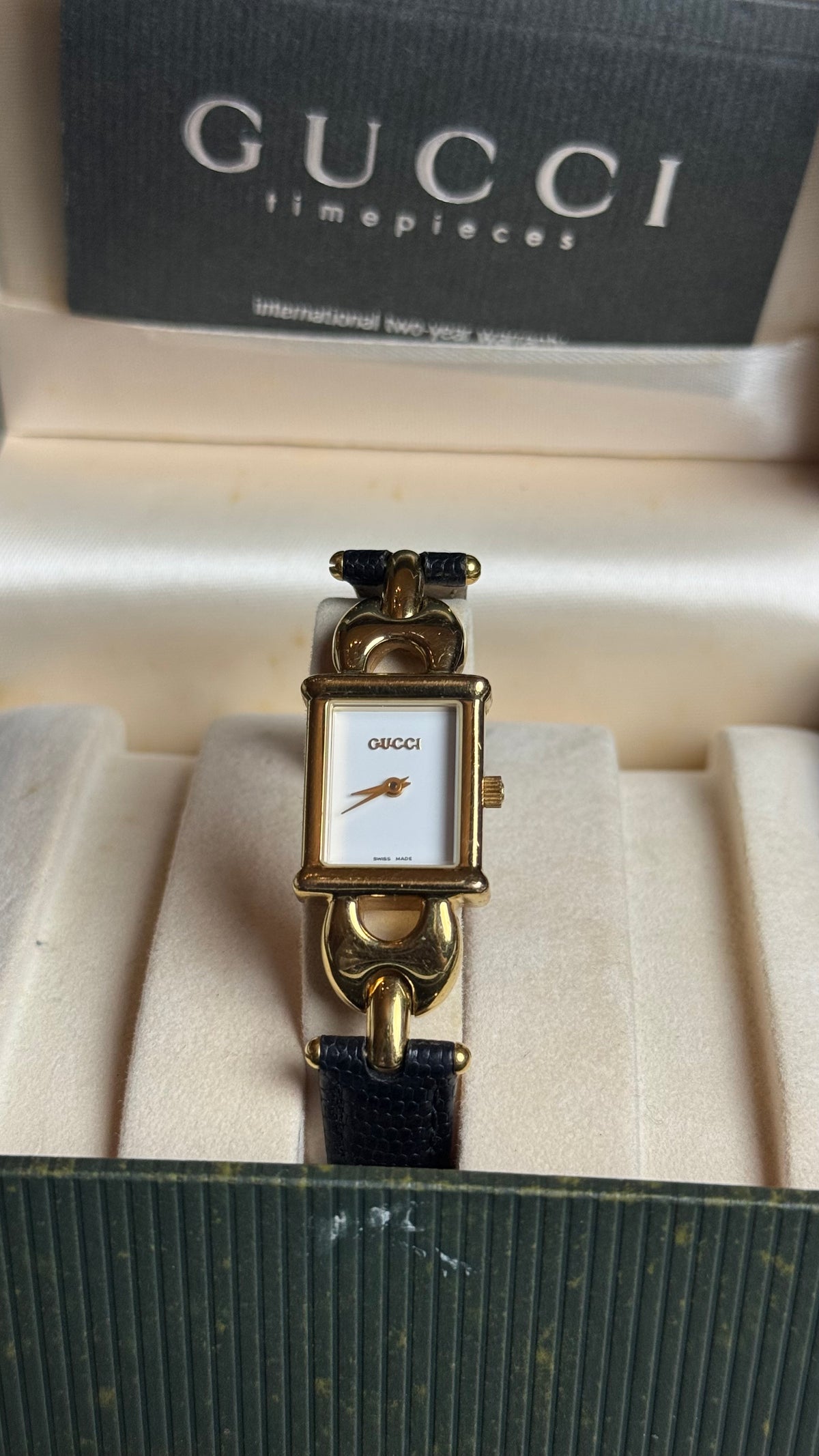 Gucci 1800L Vintage Zegarek Damski Gold Tone