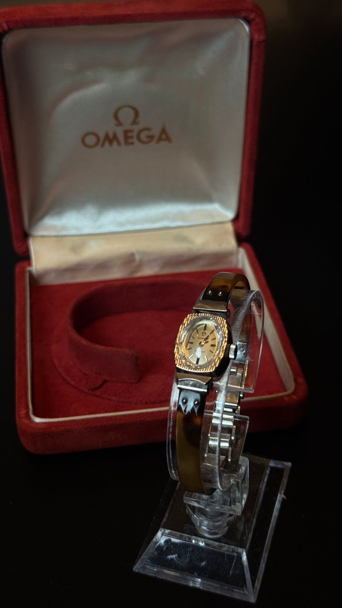 Omega De Ville Vintage – Tortoiseshell Bangle Watch