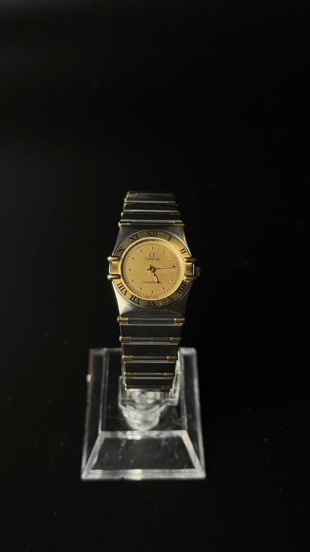 Omega Constellation – złota tarcza, srebrno-złota bransoleta