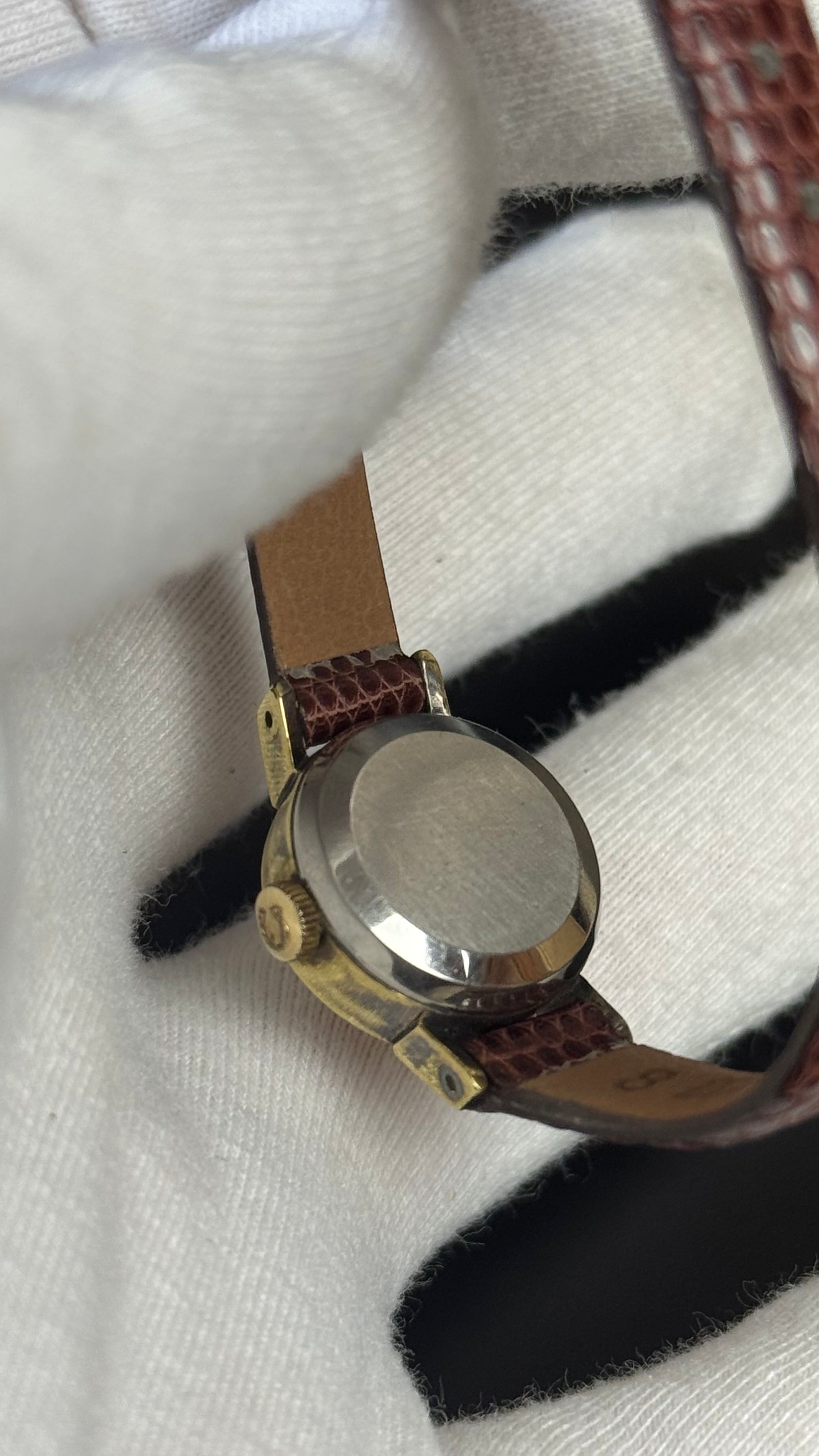 Zegarek koktajlowy Omega De Ville Automatic