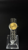 Omega – złota tarcza, srebrna bransoleta