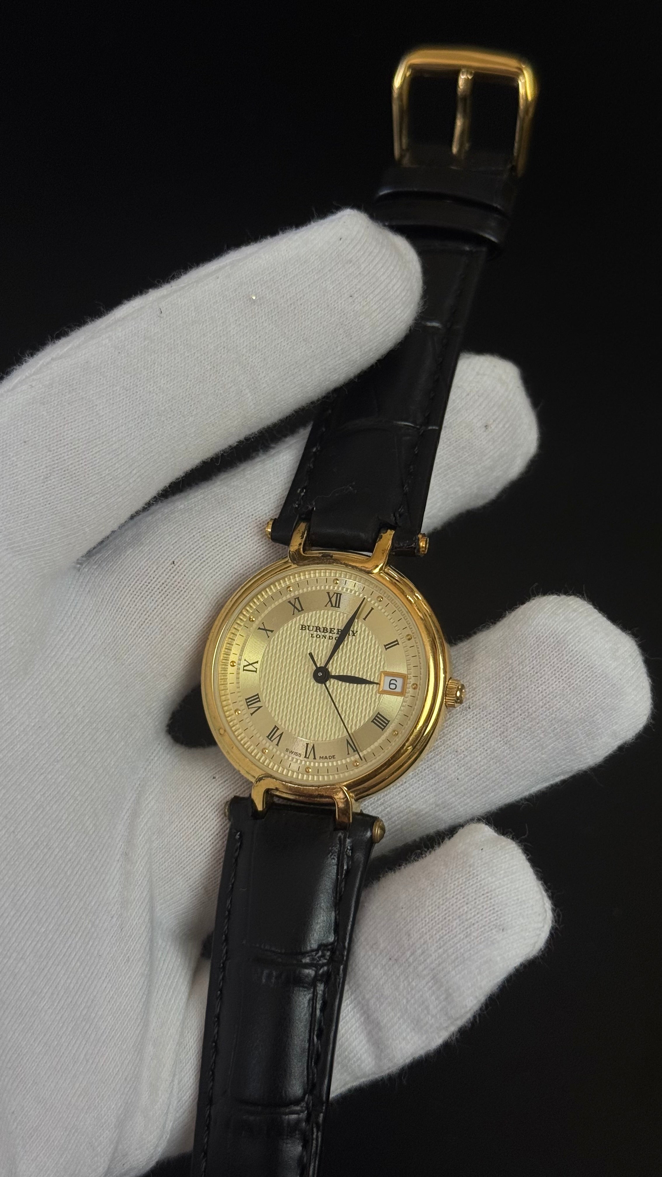 Vintage Burberry 11300G Quartz