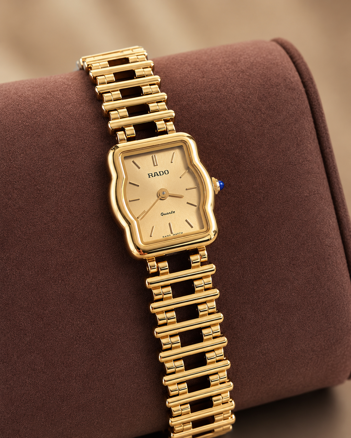 Rado Kwarcowy z falowany bezel