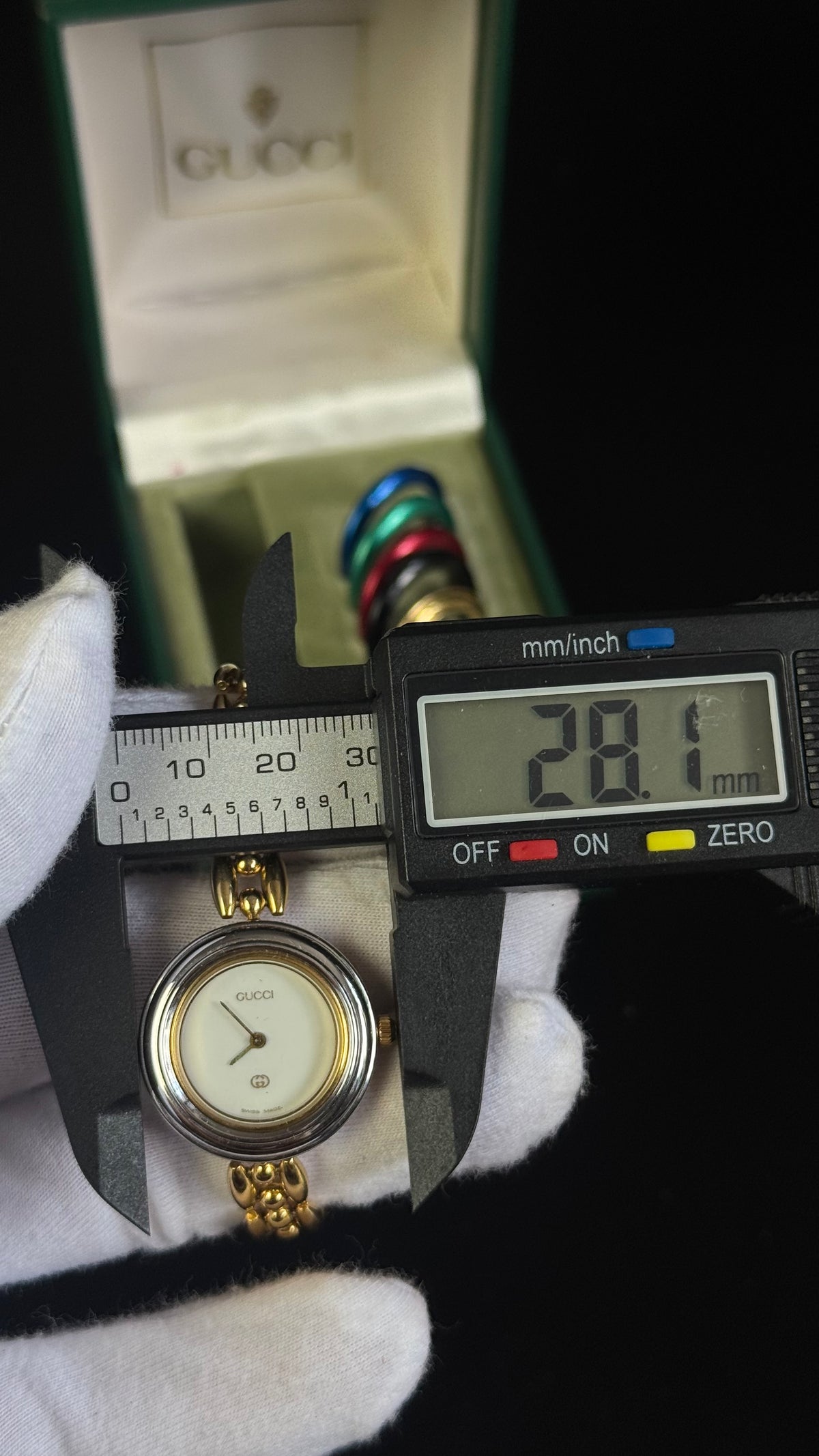 Gucci Vintage 11/12 Bezel Zegarek z wymiennymi bezelami