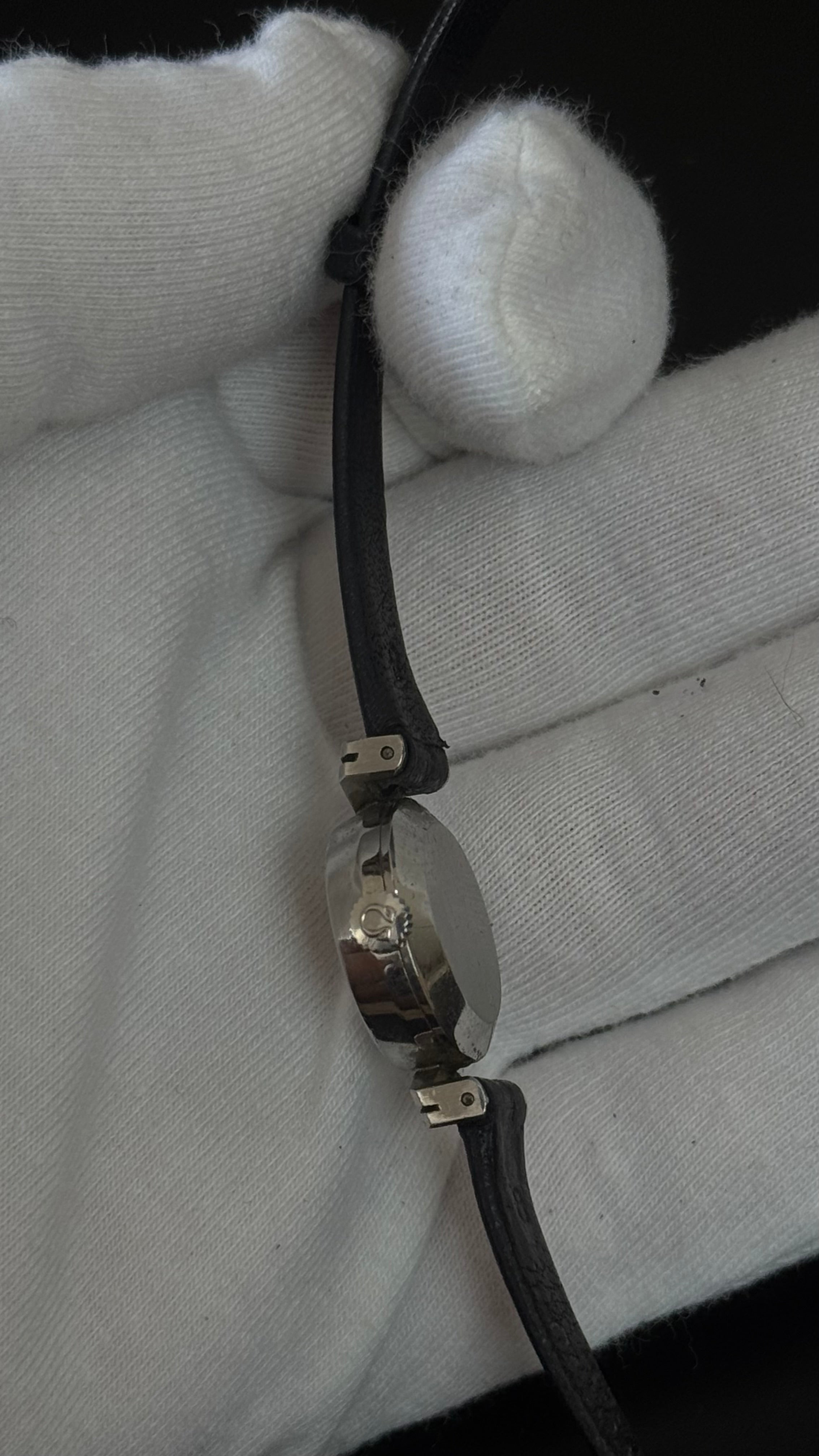 Vintage Omega Genève – damski zegarek z naciągiem ręcznym