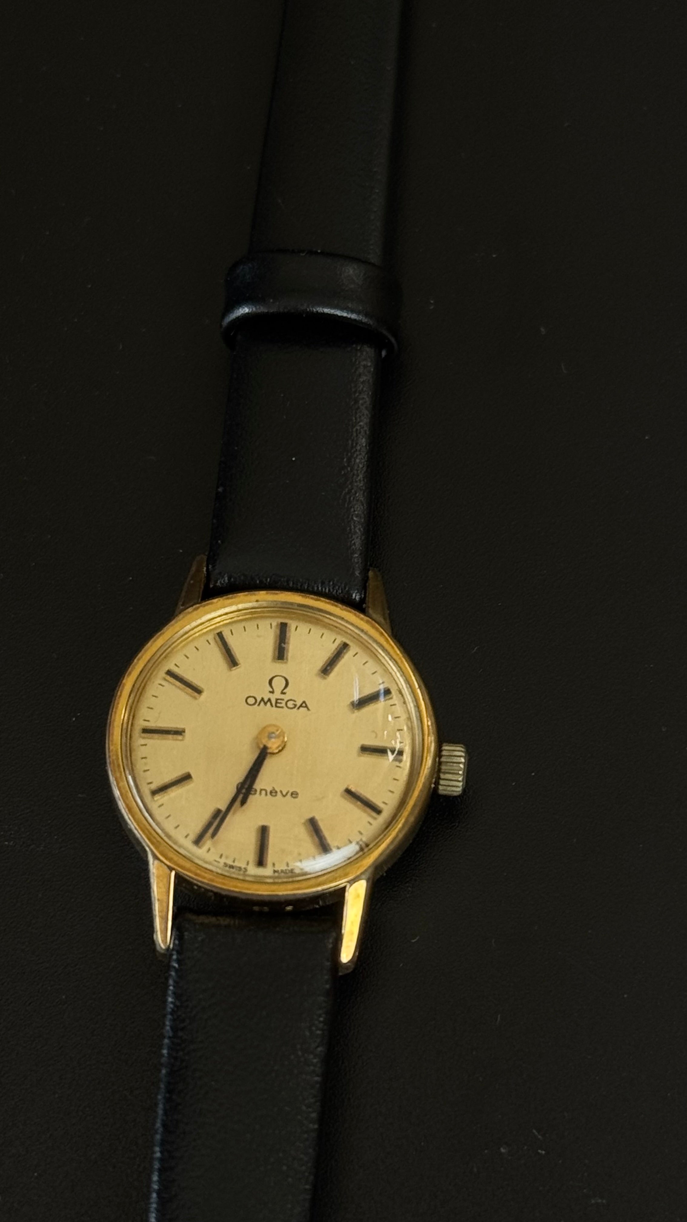 Omega Genève Manual