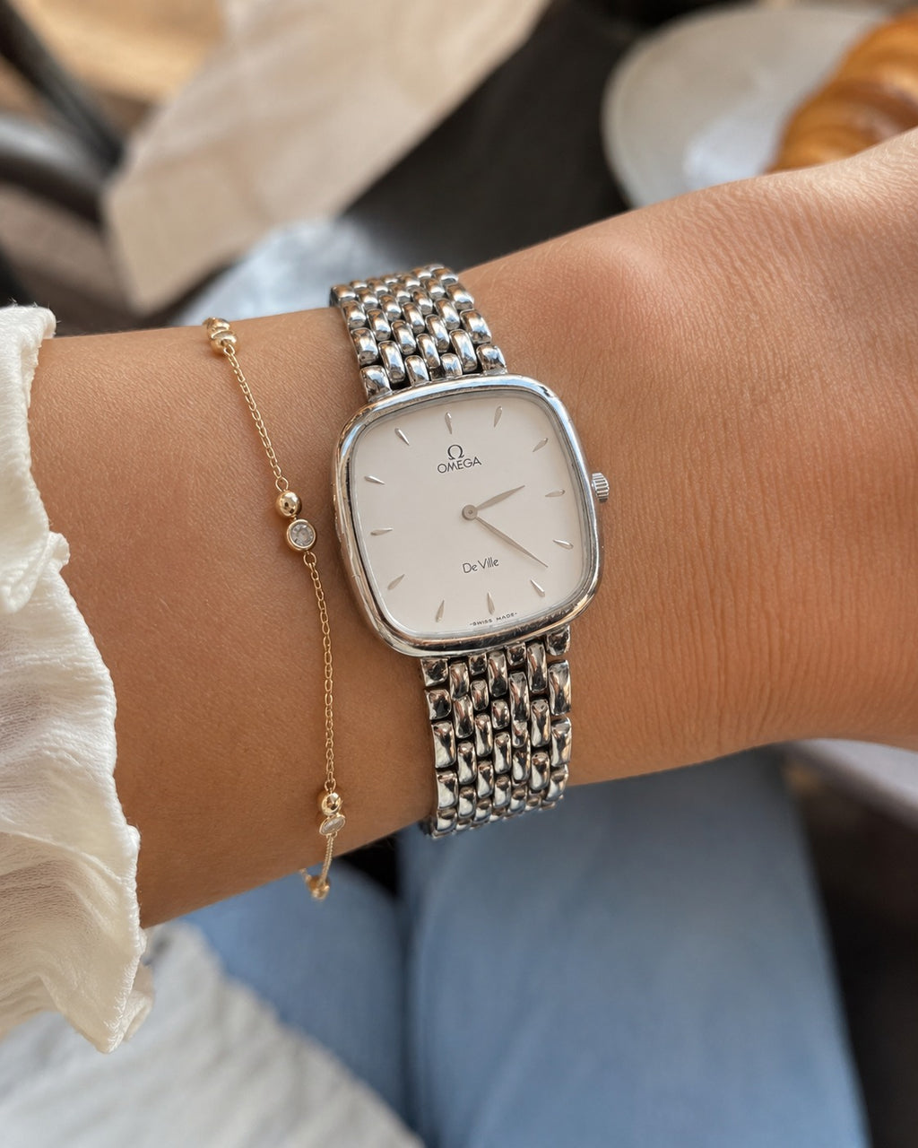 Omega De Ville